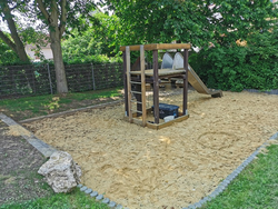 2021-06-21_Spielplatz_2.jpg